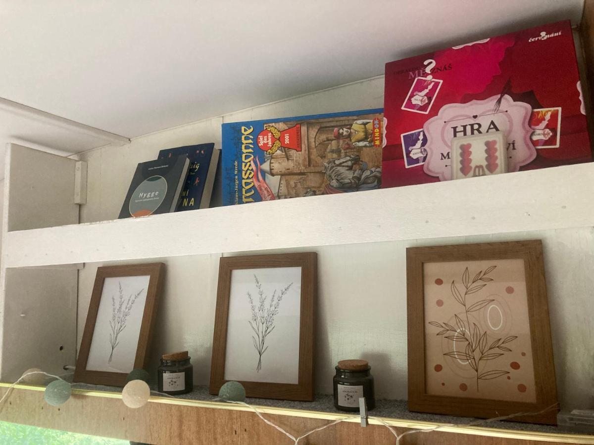 Volenice  Karavan Na Louce מראה חיצוני תמונה